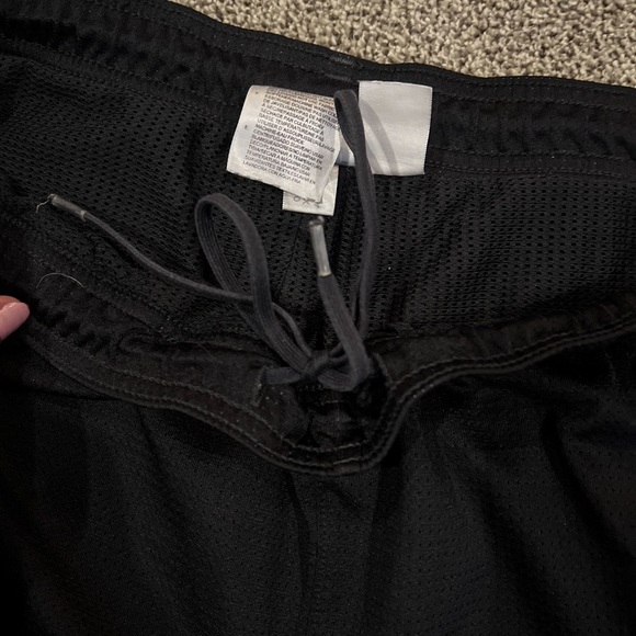 Reebok Crosby 87 men’s active shorts - Picture 5 of 8